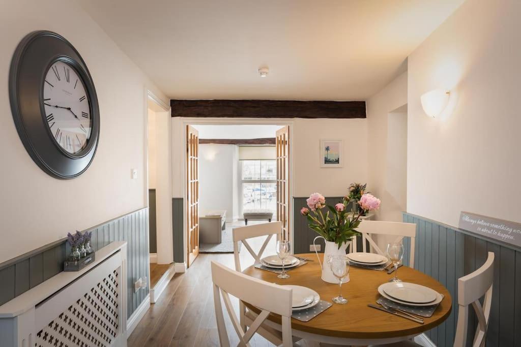 Blue Skies Apartment - Harbour Views Torquay Luaran gambar