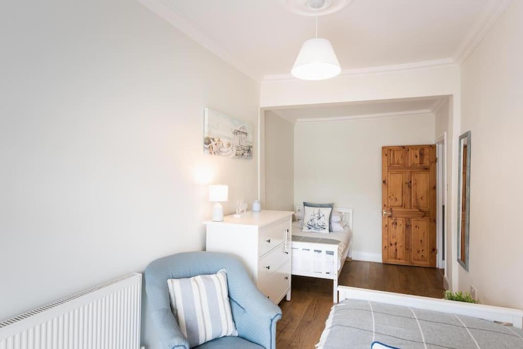 Blue Skies Apartment - Harbour Views Torquay Luaran gambar