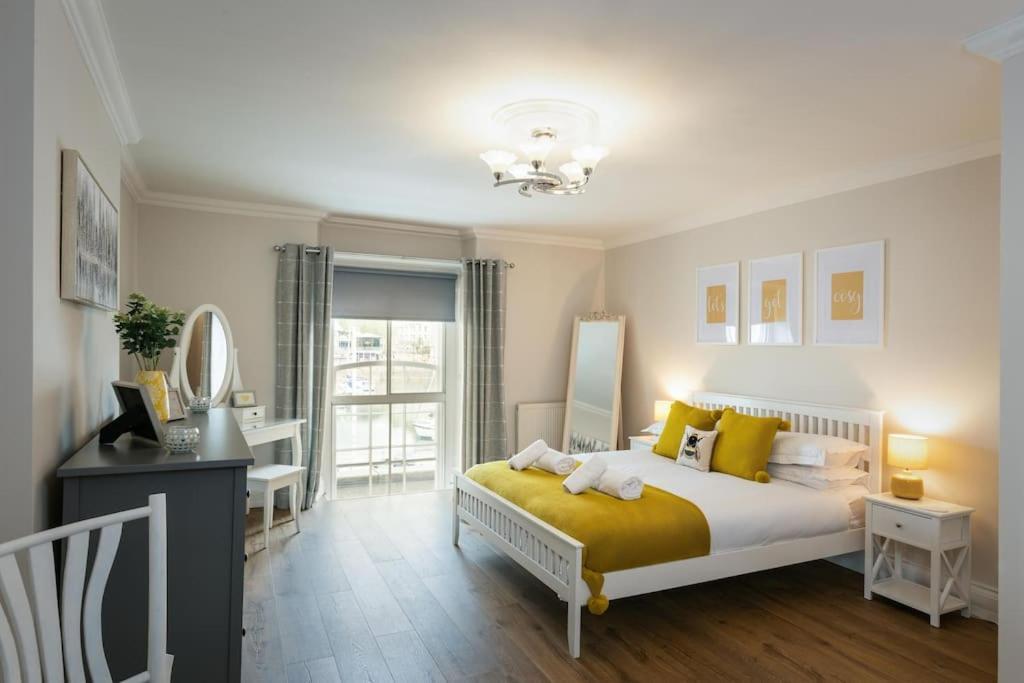Blue Skies Apartment - Harbour Views Torquay Luaran gambar
