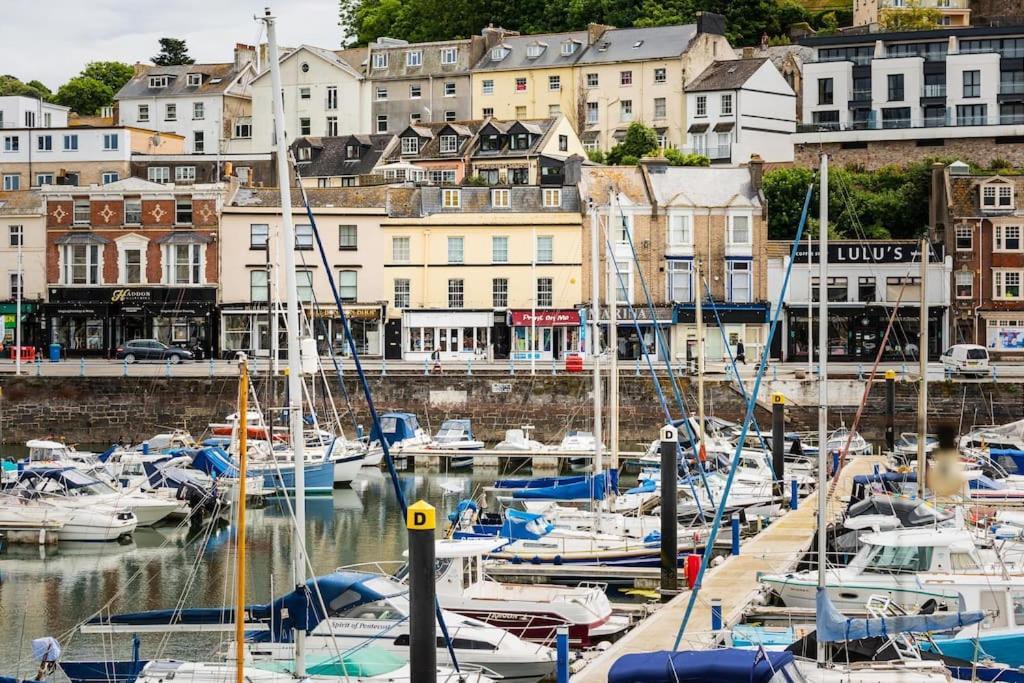 Blue Skies Apartment - Harbour Views Torquay Luaran gambar